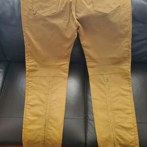 Authentic mens pair of Robin jeans sz 44